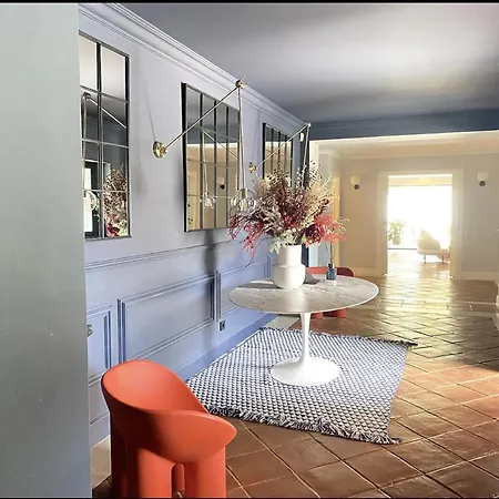 Colorful With Pool By Otyna Am Вилла Эшторил